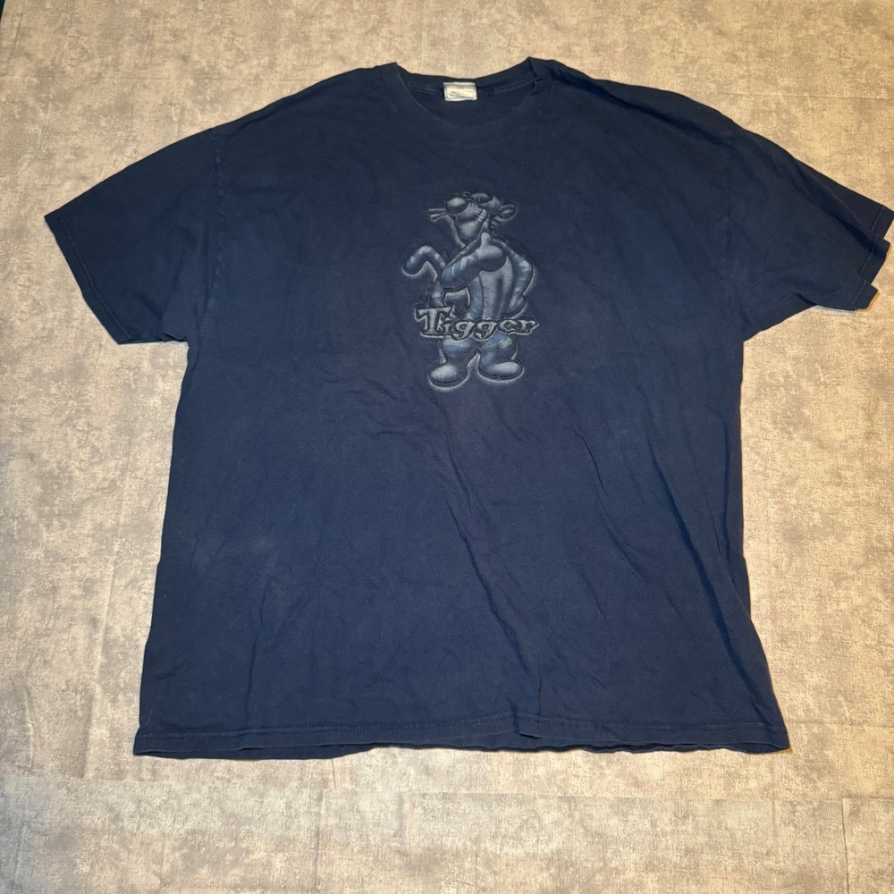 Vintage Disney Store Tigger T-Shirt Navy Blue Embossed Graphic XXL Made in USA